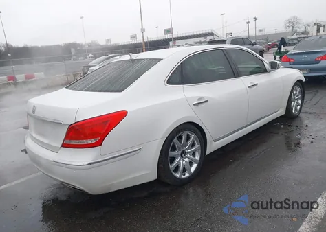 2013 Hyundai Equus Signature z USA, uszkodzony, nr VIN KMHGH4JH8DU060685